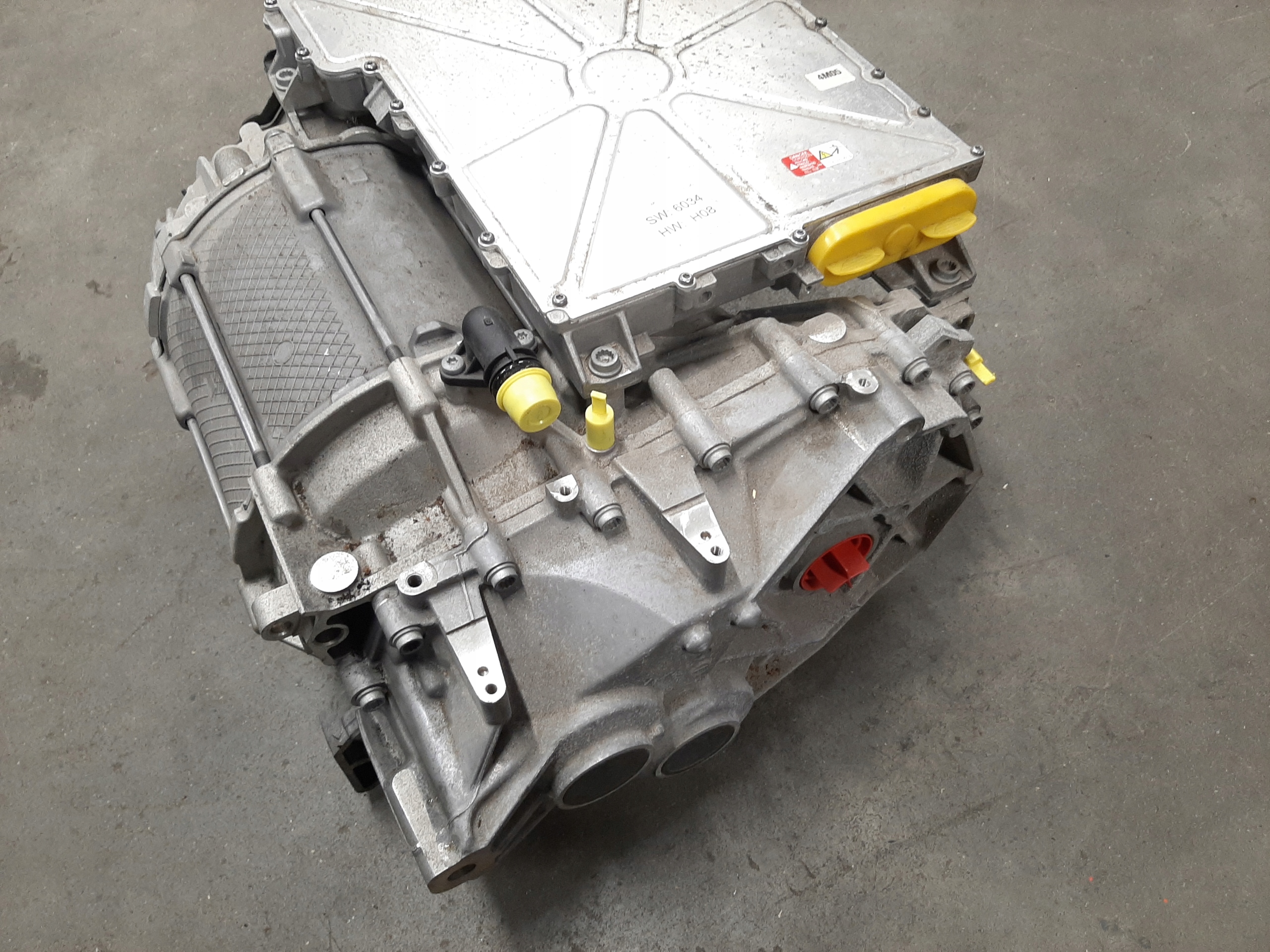 15783372340_4.jpg 15783372340