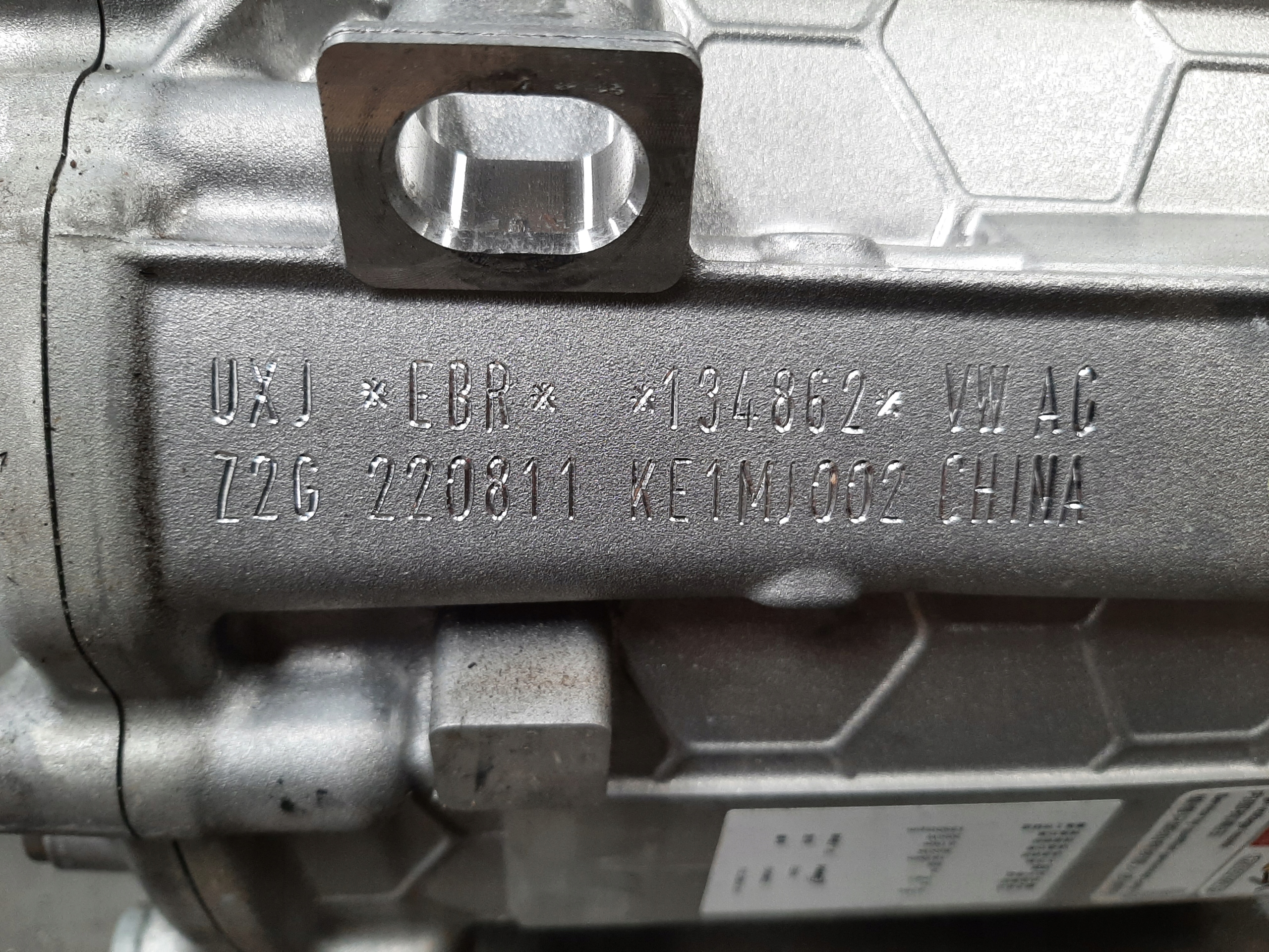 15783387541_5.jpg 15783387541